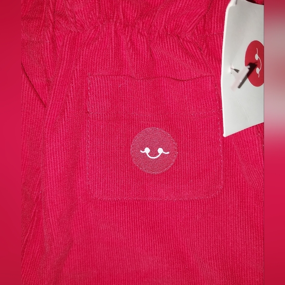 Smiling Button Red Romper - Picture 6 of 10
